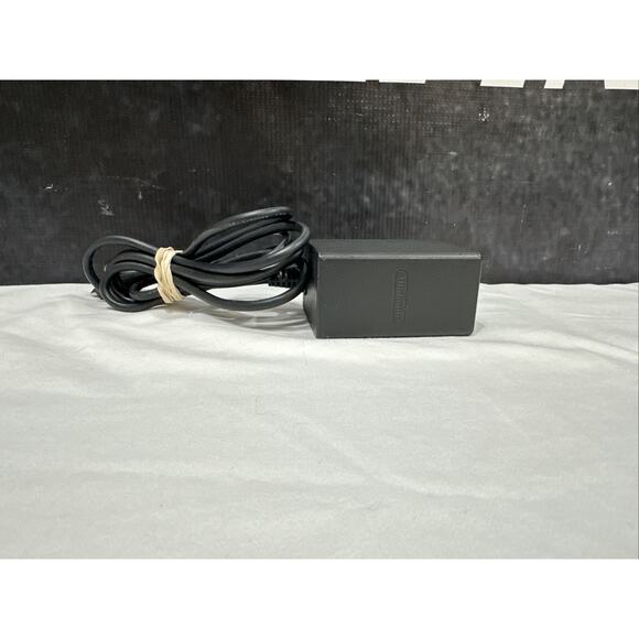 Nintendo Switch AC Adapter Power Cord HAC-002 - Picture 1 of 5